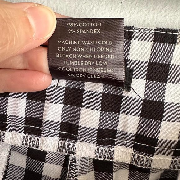 ANN TAYLOR Factory Signature Black & White Gingham Ladies Capri Trousers, 10 - Picture 4 of 6